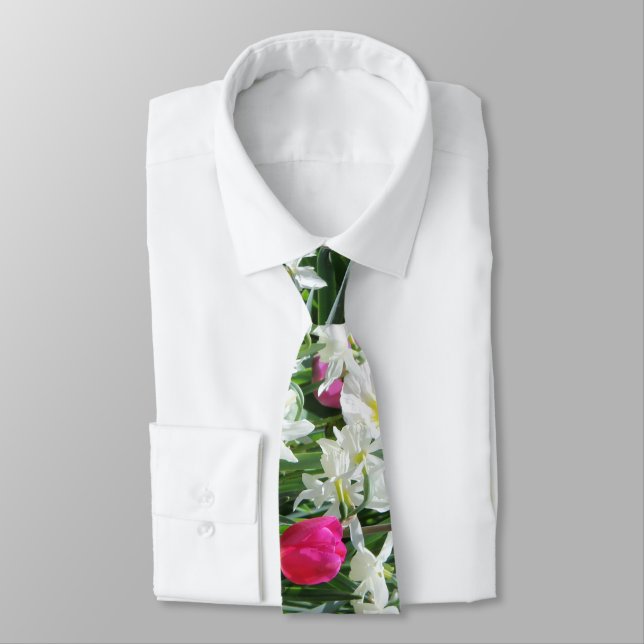 Falln Romantic Spring Morning Tie (Tied)