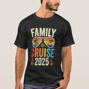 Family Cruise 2025 Family Matching Group Vacation T-Shirt