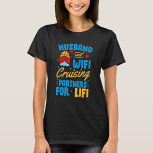 Family Cruise Husband Wife Cruising Summer Vacatio T-Shirt