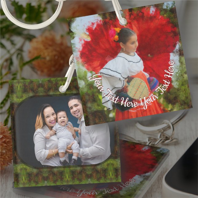 Family Fiesta Flower 2555 Keychain (Creator Uploaded)