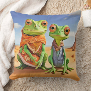 Family Lizard Artwork Throw Pillow