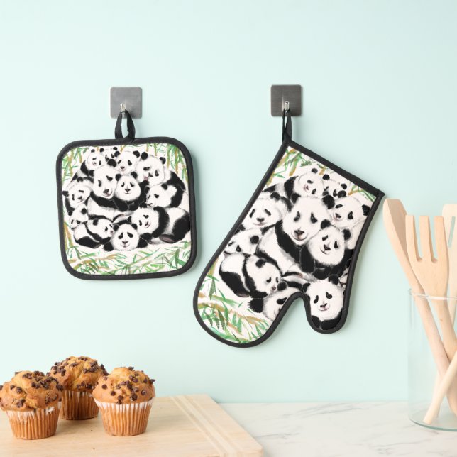 Family Panda Funny Oven Mitt & Pot Holder Set (Insitu(Hanging))