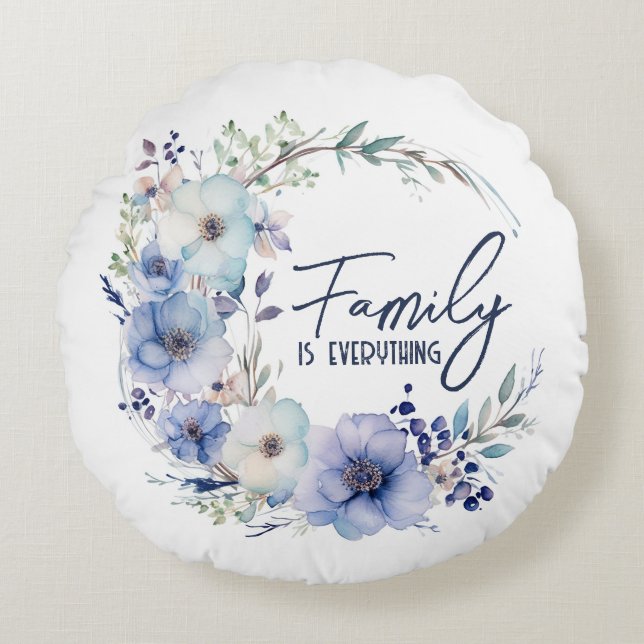 Family Quote Wreath Round Pillow (Front)