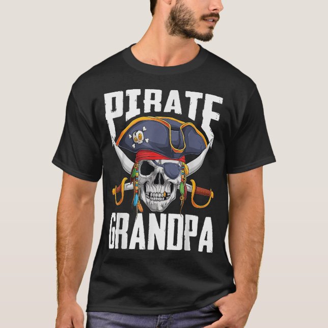 Family Skull Pirate Grandpa Jolly Roger Crossbones T-Shirt (Front)