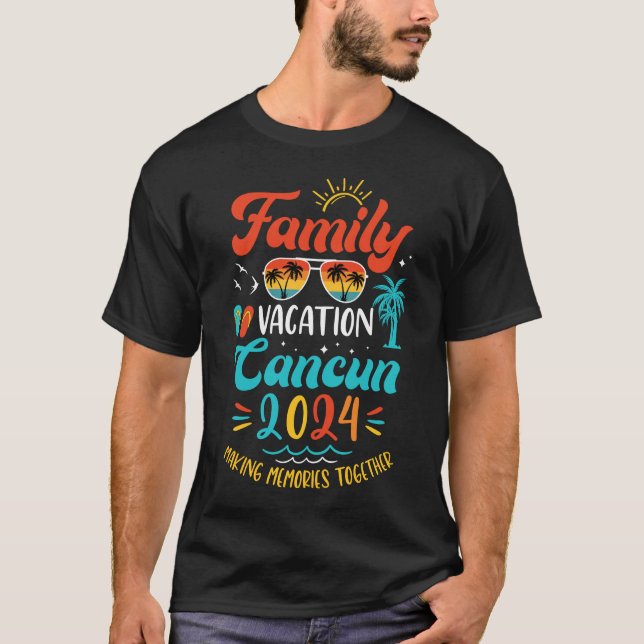 Family Vacation 2024 Cancun Matching Summer Vacati T-Shirt (Front)