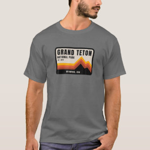 Family Vacation Gift - Retro Grand Teton National T-Shirt