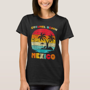 Family Vintage Retro Mexico Cozumel Beach Presents T-Shirt