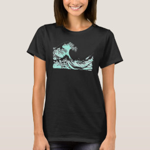 Famous Vintage Art Classic Great Ocean Wave Specia T-Shirt