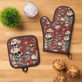 Fancy Silkscreen Style Skull Christmas Oven Mitt & Pot Holder Set