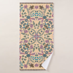 Fantastic flower ornament. Beautiful vintage patte Bath Towel
