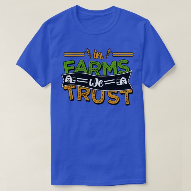 Farmer Pig Love Beach Lovers Birthday Farmers Wife T-Shirt (Design Front)