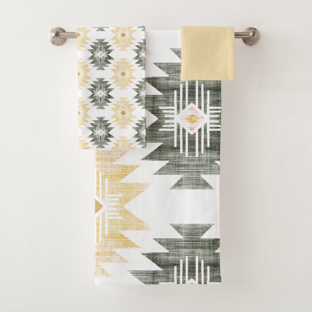 Farmhouse Aztec Bath Towel Set (Insitu)