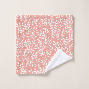 Farmhouse simple floral pattern on pink  bath towel set