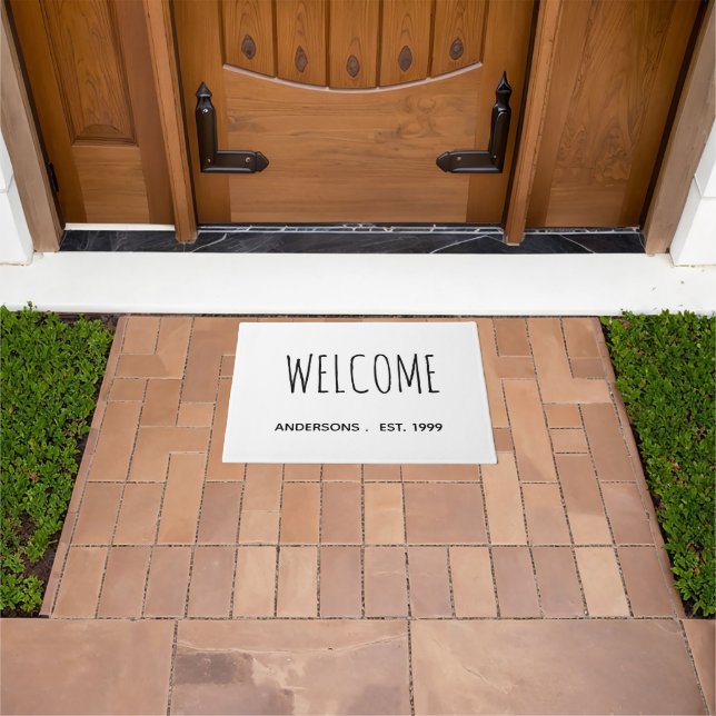 Farmhouse Welcome Personalized Family Name Doormat (Outdoor)