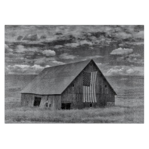 Farms   BW American Flag Barn Scene Cutting Board