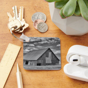 Farms BW American Flag Barn Scene Keychain