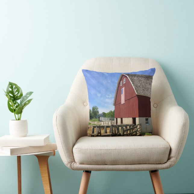 Farms | Red Barn With American Flag Throw Pillow (Chair)
