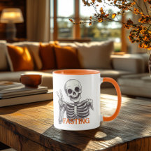 Fasting Skeleton Mug – Dark Humour Halloween Vibes