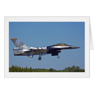 Faucon F-16 de combat