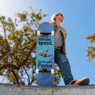 Faucon pèlerin Skateboard