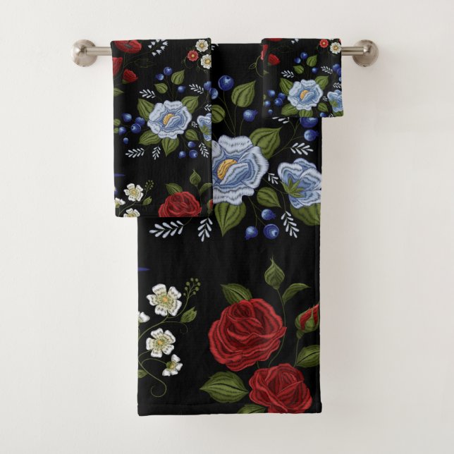 Faux Embroidered Red & Blue Flowers  Bath Towel Set (Insitu)