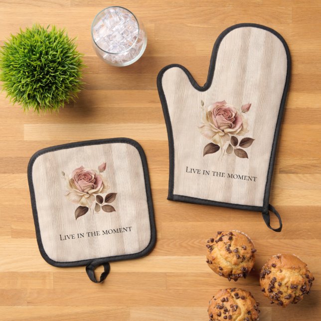 Faux Rustic Cream Pink Rose Wood   Oven Mitt & Pot Holder Set (Top Down)