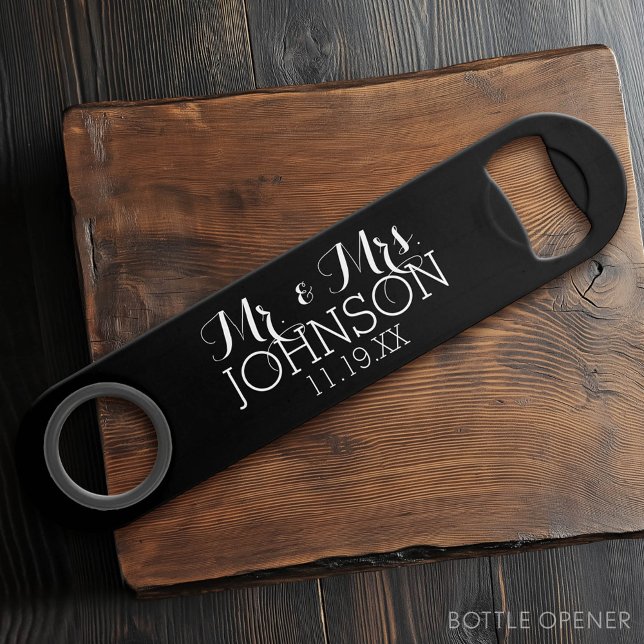 Faveurs de mariage noir couleur unie Mr & Mrs (Custom Bar Key)