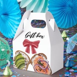 Favor Box of sandwich sweet.