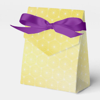 Favor Box with Hemp Leaf Ribbon