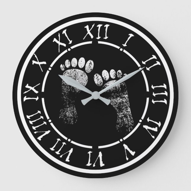 Favourite legs large clock (Front)