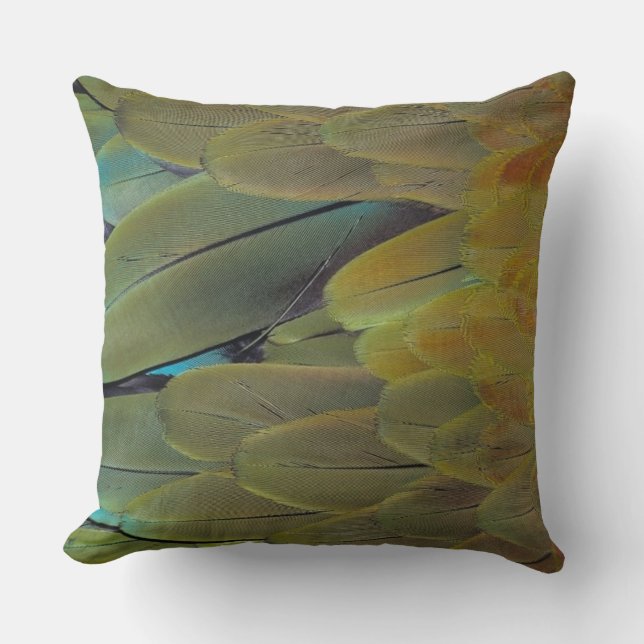 Feather surface throw pillow (Front)