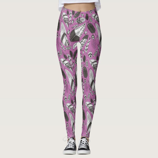 Feathers pattern leggings (Front)