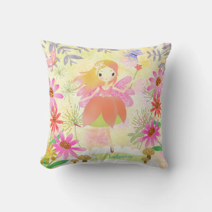 Fée dans le jardin. Coussin décoratif personnalisé