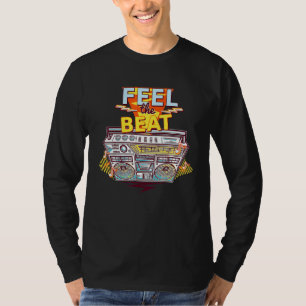 Feel The Beat Cool Retro Music Illustration Graph T-Shirt