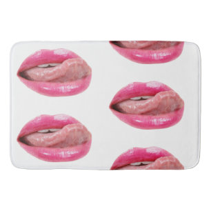 Female lips bath mat