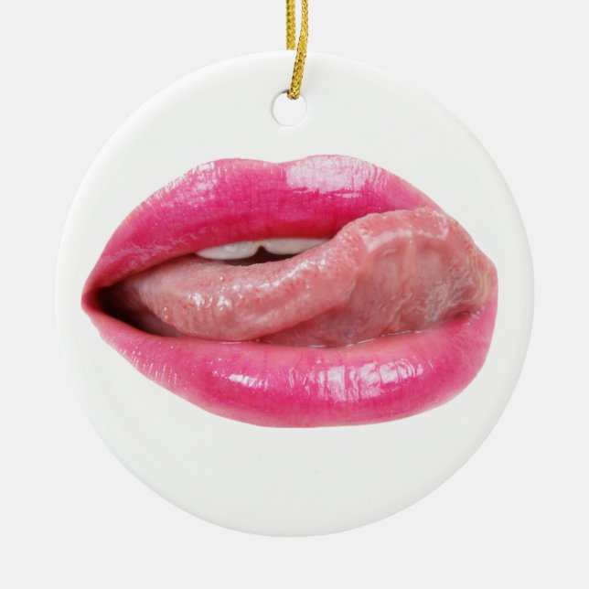 Female lips ceramic ornament (Front)