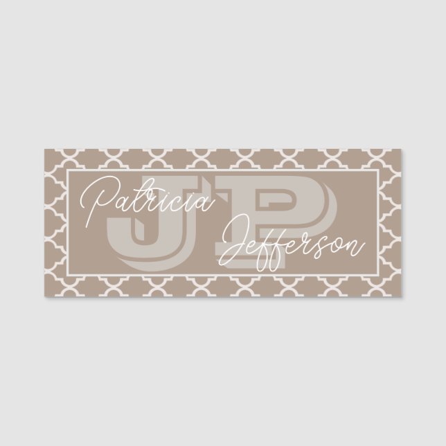 Feminine Straw Brown Quatrefoil Monogram Name Tag (Front)