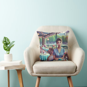 Femme dans le restaurant Coussin de jet