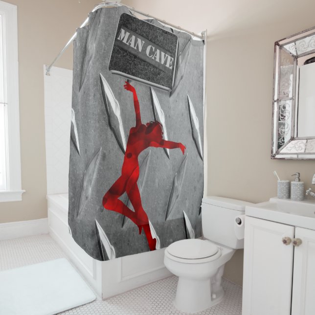 Femme de rideau de douche (En situation)