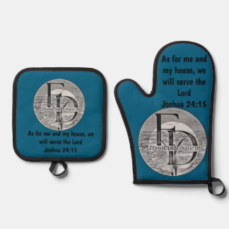 Femme Delivrance Oven Mitt & Pot Holder Set