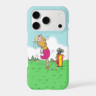 Femme jouant au golf