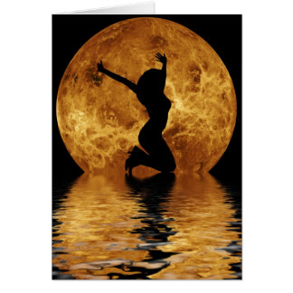 femme sur la lune