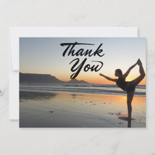 Femmes de Yoga sur Carte de remerciements Arrière 