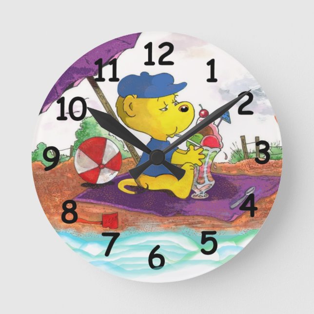 Ferald's Ice Cream Beach Delight  Round Clock (Front)