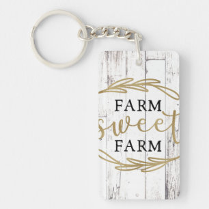 Ferme en bois blanche de pays de ferme douce de