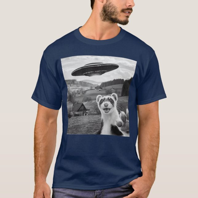 Ferret Sie With Alien UFO Funny Gifts For Men Wome T-Shirt (Front)