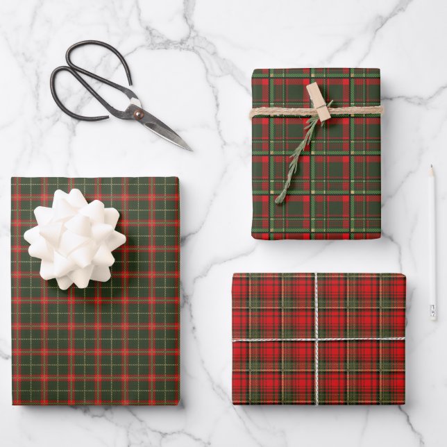 festive Christmas plaid red green Wrapping Paper Sheet (Front)