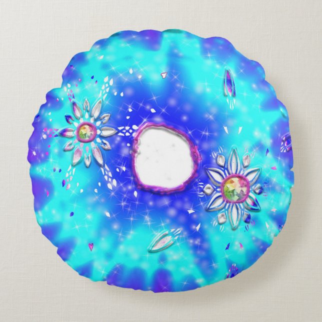 Festive glitter snowflakes round pillow (Front)