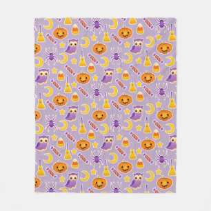 Festive Halloween Purple Patterned Design Fleece Blanket