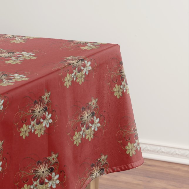 Festive Holiday Laurel Tablecloth (In Situ)